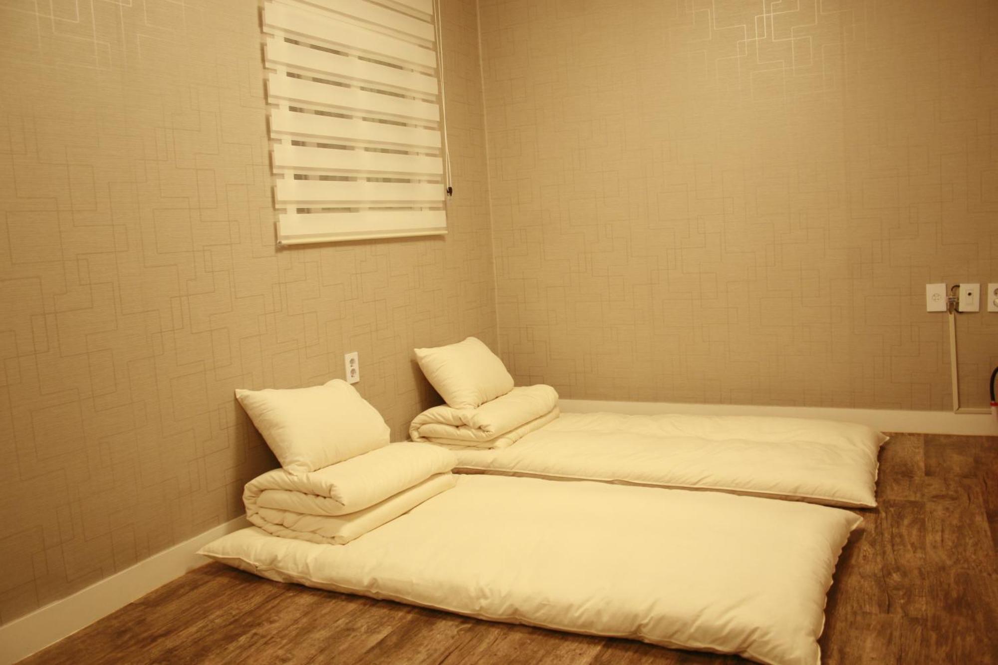 Crib 49 Guesthouse - Foreigner Only Seoul Værelse billede